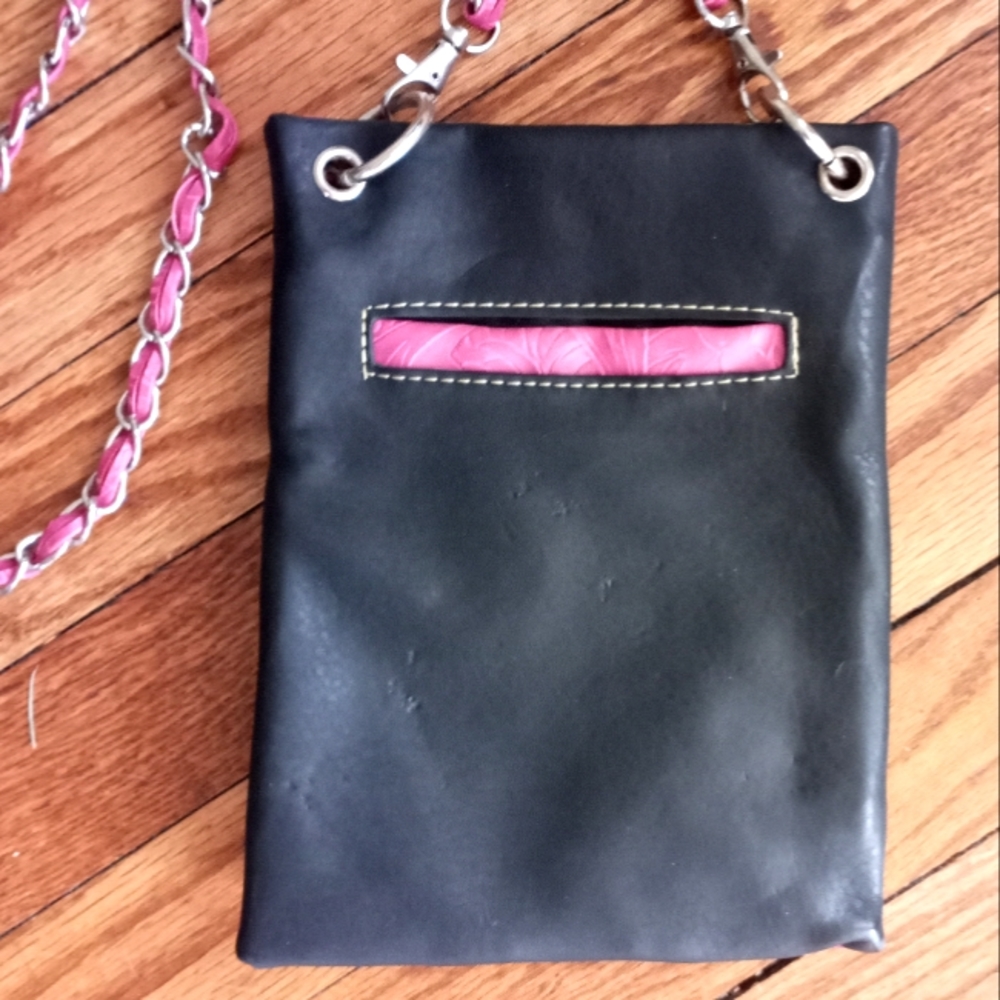 Hand made cross body . - Picture 5 of 5